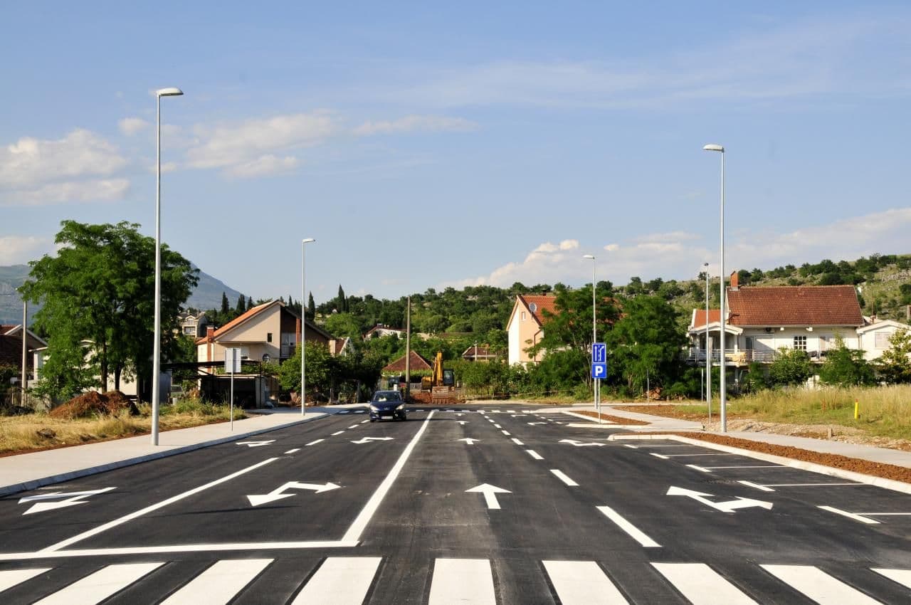 Vlada bez naknade ustupila poslovni prostor Ambasadi Azerbejdžana Vlada bez naknade ustupila poslovni prostor Ambasadi Azerbejdžana