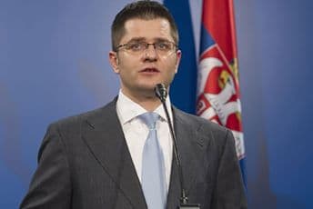 Jeremić: Predavanje Ostroga i drugih svetinja u ruke mafije Jeremić: Predavanje Ostroga i drugih svetinja u ruke mafije