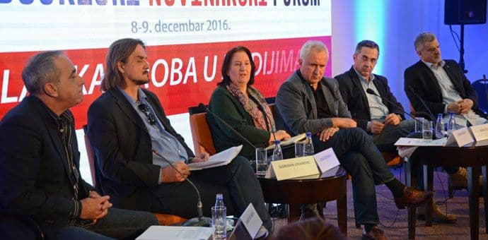 PNF: Uloga medija da informišu, ne da šire propagandu PNF: Uloga medija da informišu, ne da šire propagandu