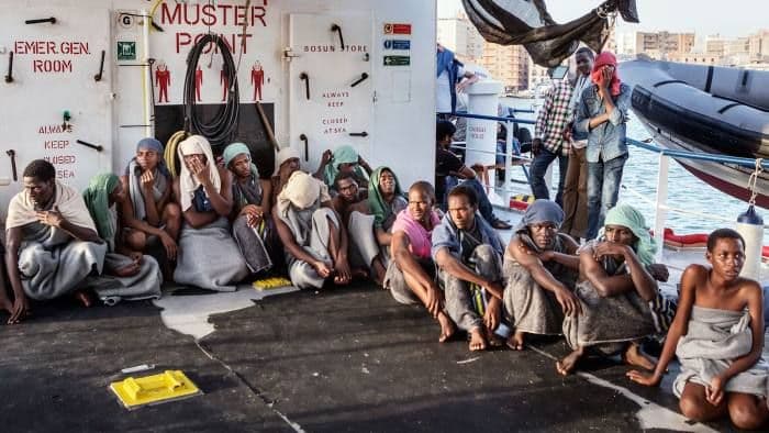 ITALIJA: Spašena 1.164 migranta, šestoro mrtvih ITALIJA: Spašena 1.164 migranta, šestoro mrtvih