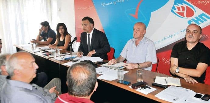 Teška finansijska situacija u Milićevoj stranci: SNP na minimalcu Teška finansijska situacija u Milićevoj stranci: SNP na minimalcu