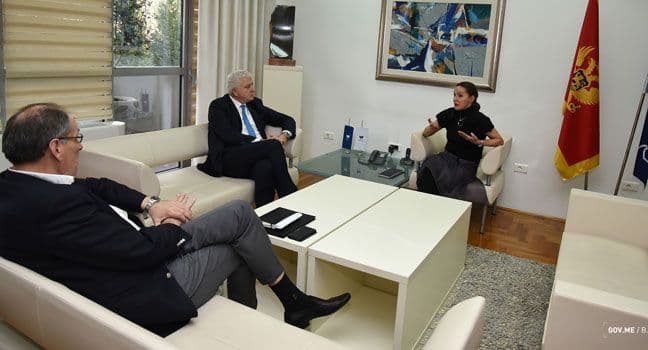 Premijer Marković boravio u radnoj posjeti Univerzitetu Crne Gore Premijer Marković boravio u radnoj posjeti Univerzitetu Crne Gore