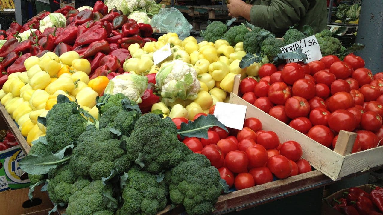 Višak pesticida pronađen u šest uzoraka spanaća, raštana i salate Višak pesticida pronađen u šest uzoraka spanaća, raštana i salate