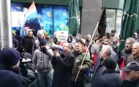 Zagreb: Hapšenja zbog ustaškog pozdrava Zagreb: Hapšenja zbog ustaškog pozdrava