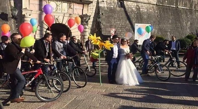 Originalno i simpatično: Vjenčanje u Kotoru (FOTO) Originalno i simpatično: Vjenčanje u Kotoru (FOTO)