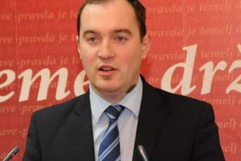 Stanić: Preleviću, struja sa platom od 2000 eura nije skupa
