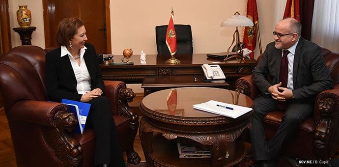 Darmanović - Tompson: Produbiti saradnju kako bi spriječili ilegalne migracije Darmanović - Tompson: Produbiti saradnju kako bi spriječili ilegalne migracije