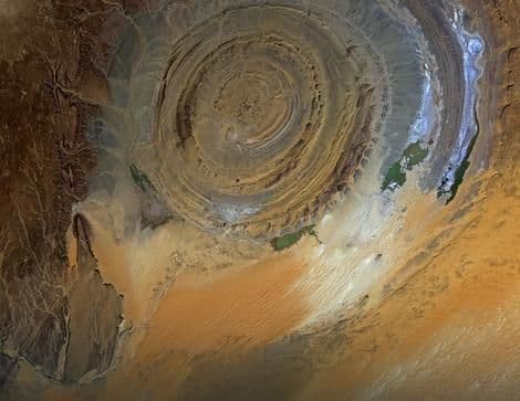 Astronaut snimio nevjerovatnu strukturu u Sahari Astronaut snimio nevjerovatnu strukturu u Sahari