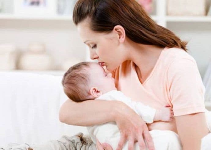 Crnogorske majke imaju više povjerenja u svoje tijelo od ostalih iz Ex Yu zemalja Crnogorske majke imaju više povjerenja u svoje tijelo od ostalih iz Ex Yu zemalja