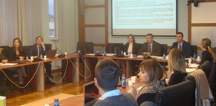 Poboljšati uslove za rad medija i unaprediti slobode izražavanja Poboljšati uslove za rad medija i unaprediti slobode izražavanja