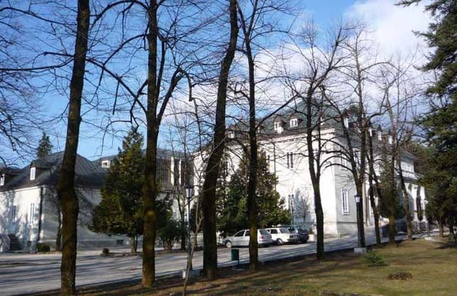 Povodom hiljadugodišnjice državnosti: Reprint časopisa Starine Crne Gore Povodom hiljadugodišnjice državnosti: Reprint časopisa Starine Crne Gore