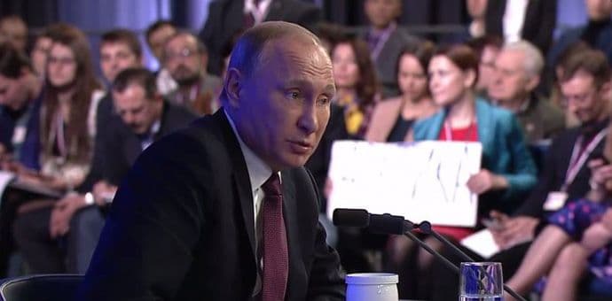 Putin ne želi o izborima, novinara nazvao provokatorom Putin ne želi o izborima, novinara nazvao provokatorom