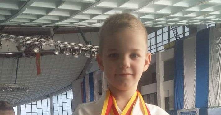 Oni dolaze: Nikola Stanišić mladi majstor karatea Oni dolaze: Nikola Stanišić mladi majstor karatea