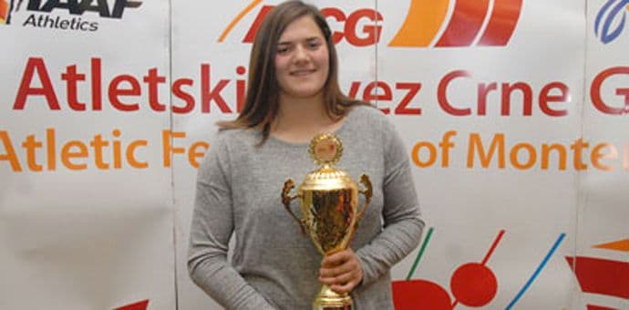 Rakočević srebrna i u bacanju kugle Rakočević srebrna i u bacanju kugle