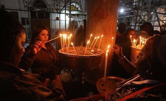 Hiljade vjernika okupilo se u Vitlejemu Hiljade vjernika okupilo se u Vitlejemu