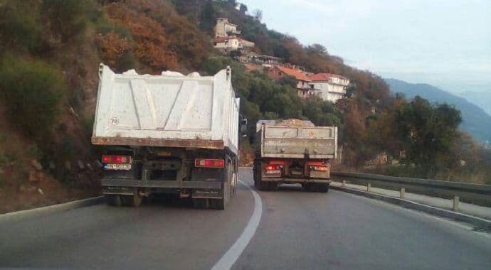 Kamionske igre smrti Kamionske igre smrti