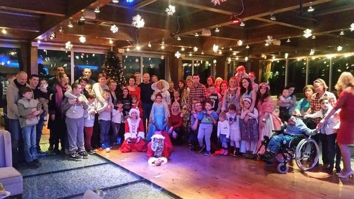 Novogodišnji paketići za djecu sa smetnjama u razvoju Novogodišnji paketići za djecu sa smetnjama u razvoju