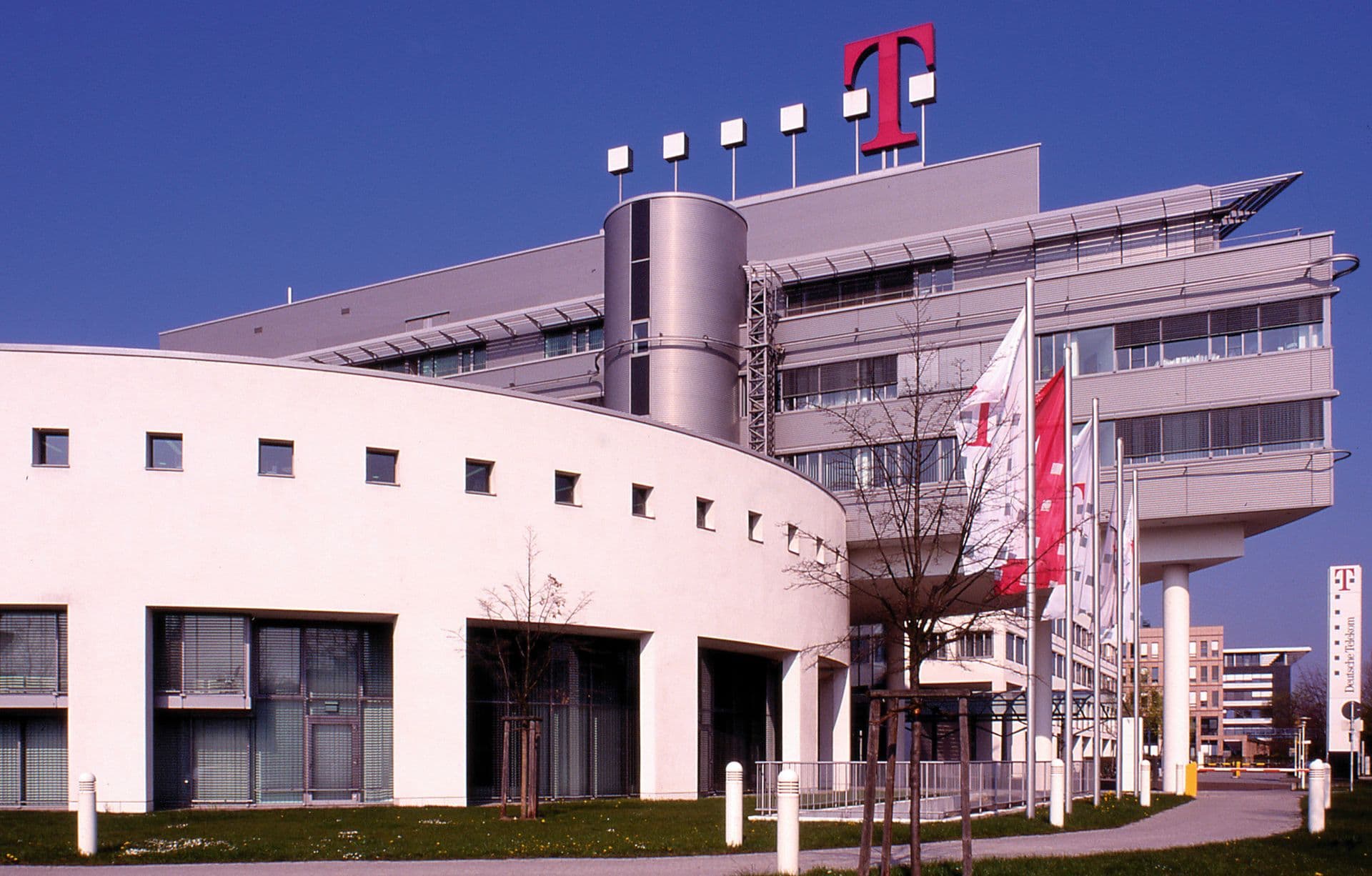 Hrvati pozajmili njemačkom gigantu milione eura Hrvati pozajmili njemačkom gigantu milione eura