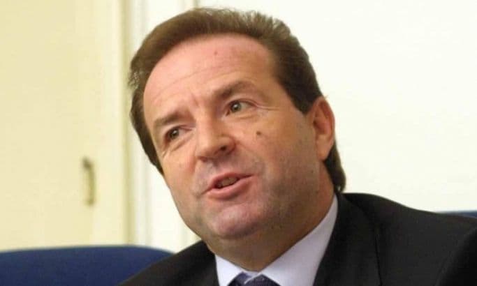 Bogoljub Karić stiže u Beograd Bogoljub Karić stiže u Beograd