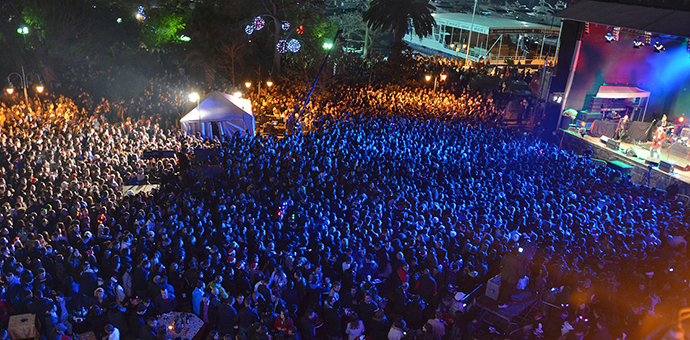 Doček Nove godine na otvorenom širom Crne Gore Doček Nove godine na otvorenom širom Crne Gore
