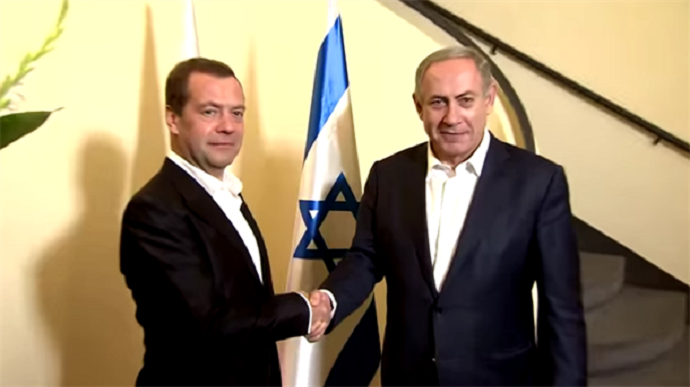 Premijer na ispitivanju tri sata, zbog poklona Premijer na ispitivanju tri sata, zbog poklona