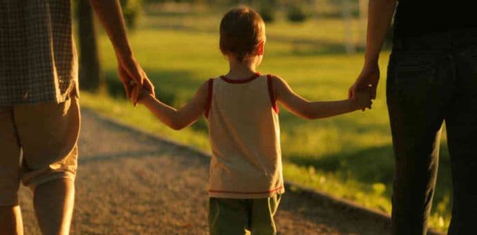 U Crnoj Gori u 2016. usvojeno troje djece U Crnoj Gori u 2016. usvojeno troje djece