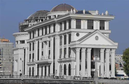 MAKEDONIJA: Političari treba da budu odgovorni MAKEDONIJA: Političari treba da budu odgovorni