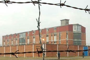 Mlada Podgoričanka  u sedmom mjesecu rizične trudnoće, po nalogu suda, odvedena u zatvor