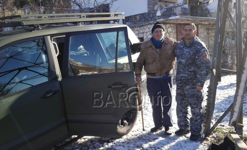 Crnogorskog vajara Mornarica spasila od smrzavanja Crnogorskog vajara Mornarica spasila od smrzavanja