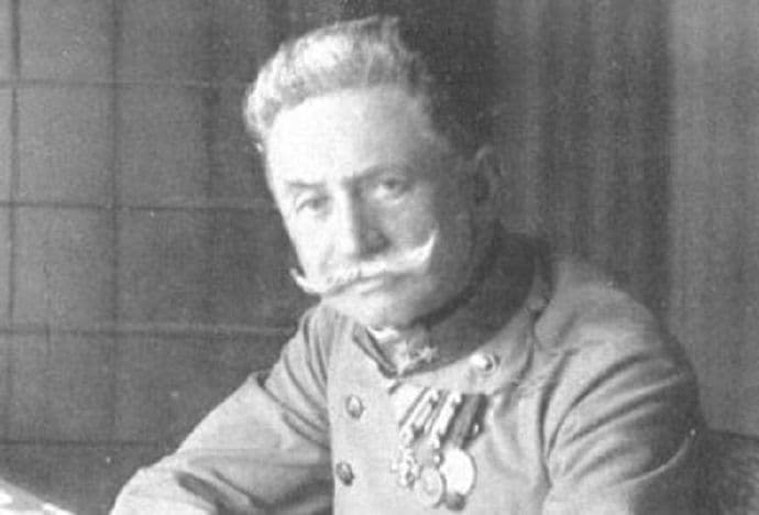 General Hecendorf o Crnogorcima: "Borili smo se protiv junaka iz bajke" General Hecendorf o Crnogorcima: "Borili smo se protiv junaka iz bajke"