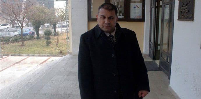 Prvi Rom magistar: Od čišćenja ulica do posla u ministarstvu Prvi Rom magistar: Od čišćenja ulica do posla u ministarstvu