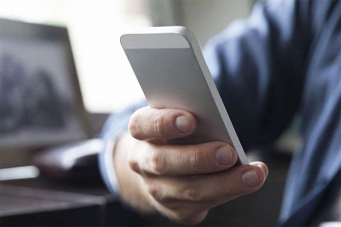 Francuzi izborili "pravo na diskonektovanje" Francuzi izborili "pravo na diskonektovanje"