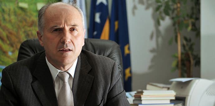 Incko neće da se izvini Dodiku, ali se izvinio građanima RS Incko neće da se izvini Dodiku, ali se izvinio građanima RS