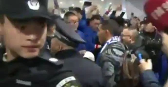 VIDEO: Kakav doček za Teveza u Šangaju! VIDEO: Kakav doček za Teveza u Šangaju!