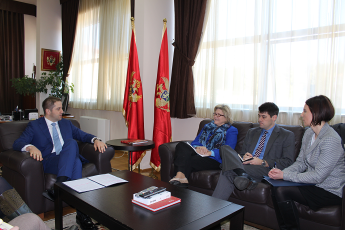 Šehović-Uehara: Dalje proširivati saradnju u obrazovanju Šehović-Uehara: Dalje proširivati saradnju u obrazovanju