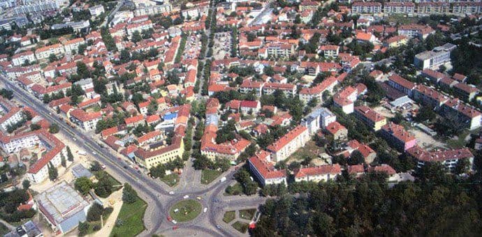 Nikšić: Sumnja se da je sin ubio majku i izvršio samoubistvo Nikšić: Sumnja se da je sin ubio majku i izvršio samoubistvo