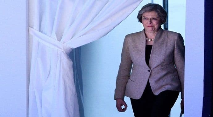 Mej o Trampovoj odluci: Svako svoju politiku vodi Mej o Trampovoj odluci: Svako svoju politiku vodi