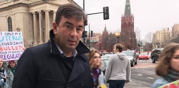 Medojević: Svjedok sam pada bolesne ideje da nekoliko superbogatih vlada svijetom Medojević: Svjedok sam pada bolesne ideje da nekoliko superbogatih vlada svijetom