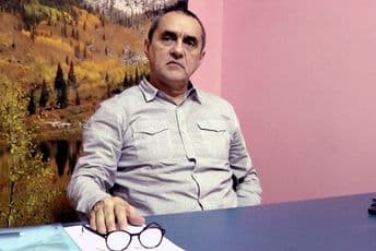 Nikić: Mandić je glavni operativac Mila Đukanovića za državni udar Nikić: Mandić je glavni operativac Mila Đukanovića za državni udar