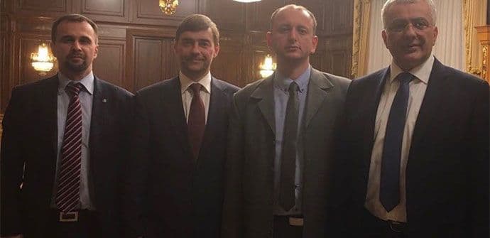 Mandić i Knežević za Železnjakom: Promocija koncepta neutralnosti Mandić i Knežević za Železnjakom: Promocija koncepta neutralnosti