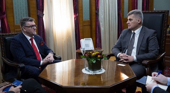 Crne Gora i Hrvatska kontinuirano rade na razvoju prijateljskih dobrosusjedskih odnosa Crne Gora i Hrvatska kontinuirano rade na razvoju prijateljskih dobrosusjedskih odnosa