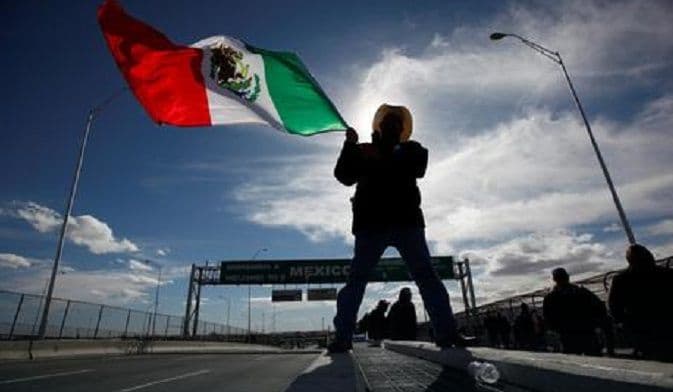 IRONIJA: Stručnjaci su izračunali ko će najviše profitirati od "meksičkog zida"! IRONIJA: Stručnjaci su izračunali ko će najviše profitirati od "meksičkog zida"!