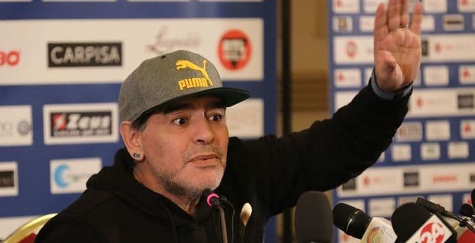Maradona se vratio fudbalu: Nakon pet godina pauze pronašao novi klub Maradona se vratio fudbalu: Nakon pet godina pauze pronašao novi klub