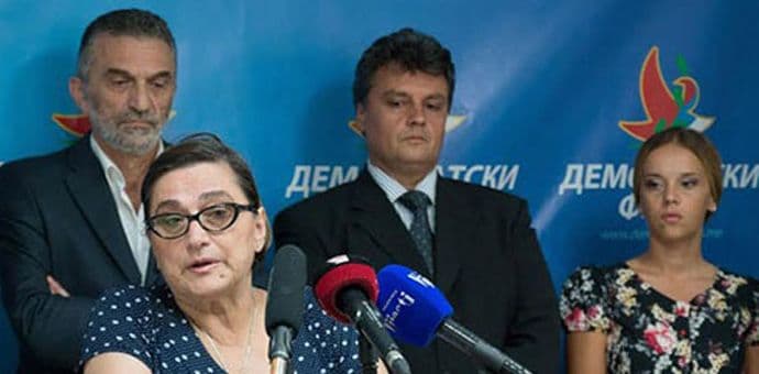 Perović prihvatila kandidaturu za predsjednicu SO Kotor Perović prihvatila kandidaturu za predsjednicu SO Kotor