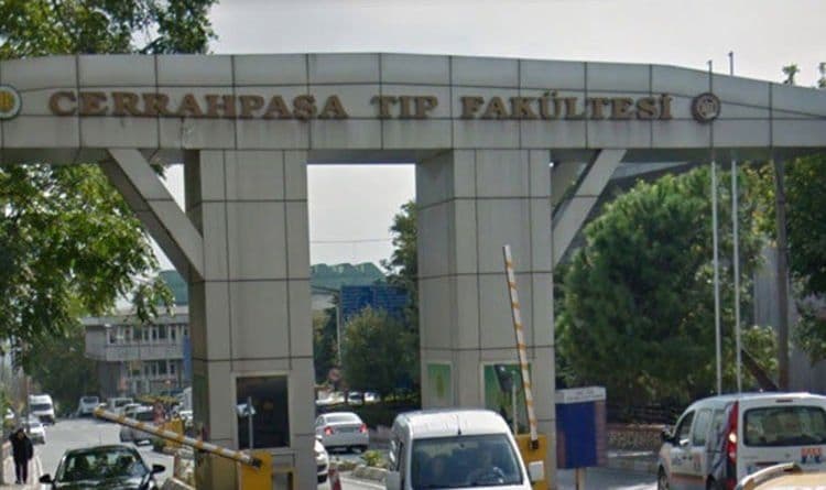 Istambul: Napadač zarobio osoblje bolnice Istambul: Napadač zarobio osoblje bolnice