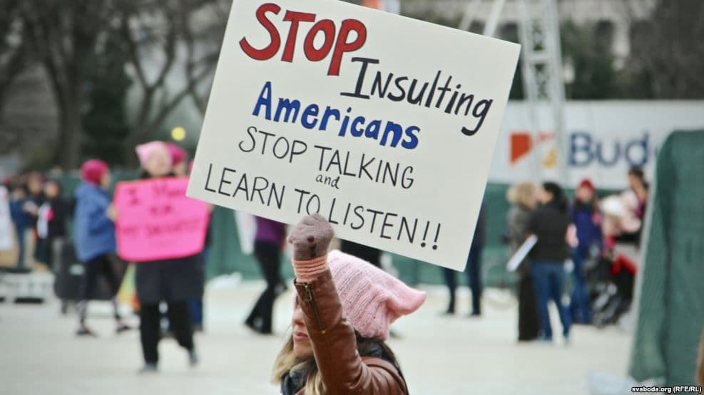 Protesti ispred Vrhovnog suda SAD nakon imenovanja Gorsuča Protesti ispred Vrhovnog suda SAD nakon imenovanja Gorsuča