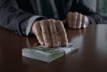 Crna Gora nazadovala za jedno mjesto: Politička borba paralisala US, vlast želi da zadrži nezavisnost pravosuđa pod političkom kontrolom Crna Gora nazadovala za jedno mjesto: Politička borba paralisala US, vlast želi da zadrži nezavisnost pravosuđa pod političkom kontrolom