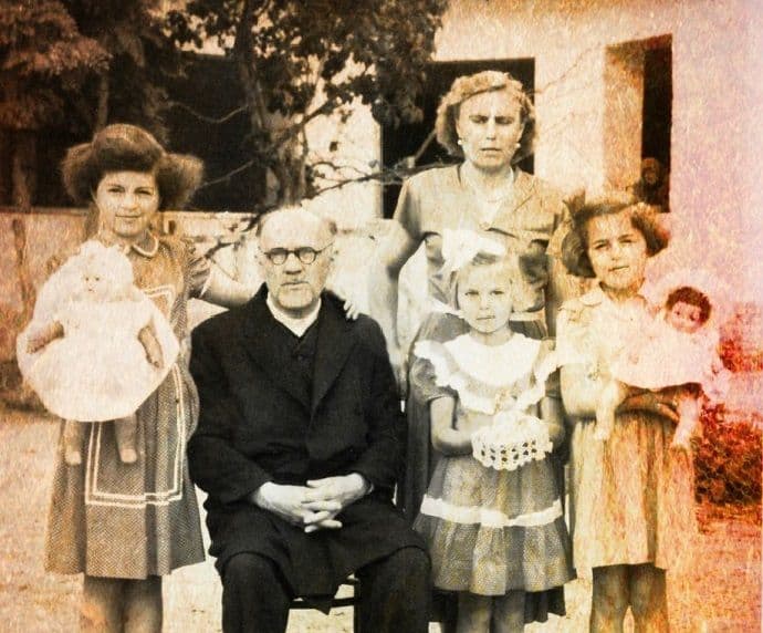 RECENZIJA: Album „Male pesme za Draganu“ Miloša Zubca i Nevjernog Toma RECENZIJA: Album „Male pesme za Draganu“ Miloša Zubca i Nevjernog Toma