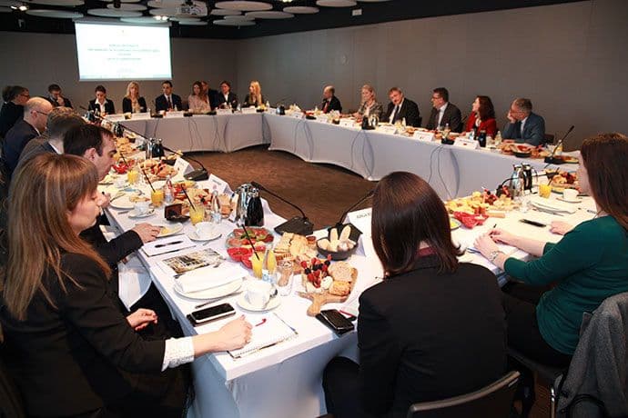 Crna Gora posvećena otvorenom dijalogu sa članicama EU Crna Gora posvećena otvorenom dijalogu sa članicama EU