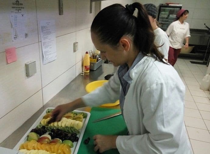 Bez radnog iskustva 1.000 visokoškolaca Bez radnog iskustva 1.000 visokoškolaca